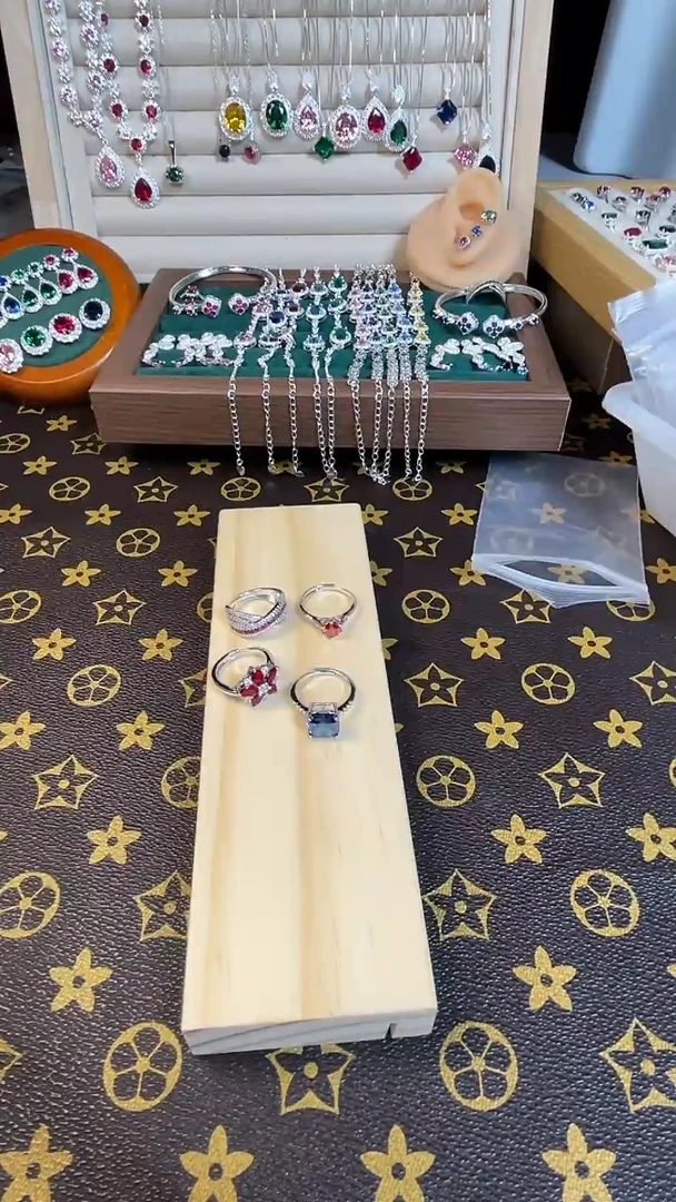 合金合成钻石四枚戒指3