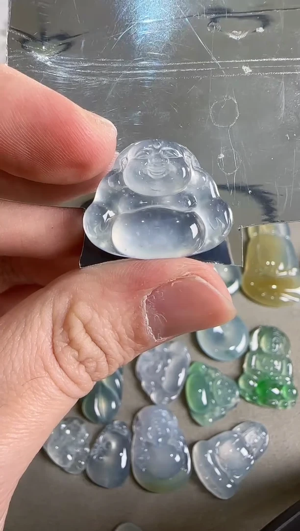 吊坠(不含链)未镶嵌翡翠.