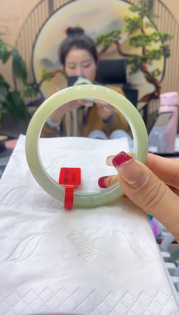 【闪购商品】翡翠手镯未镶嵌99904893