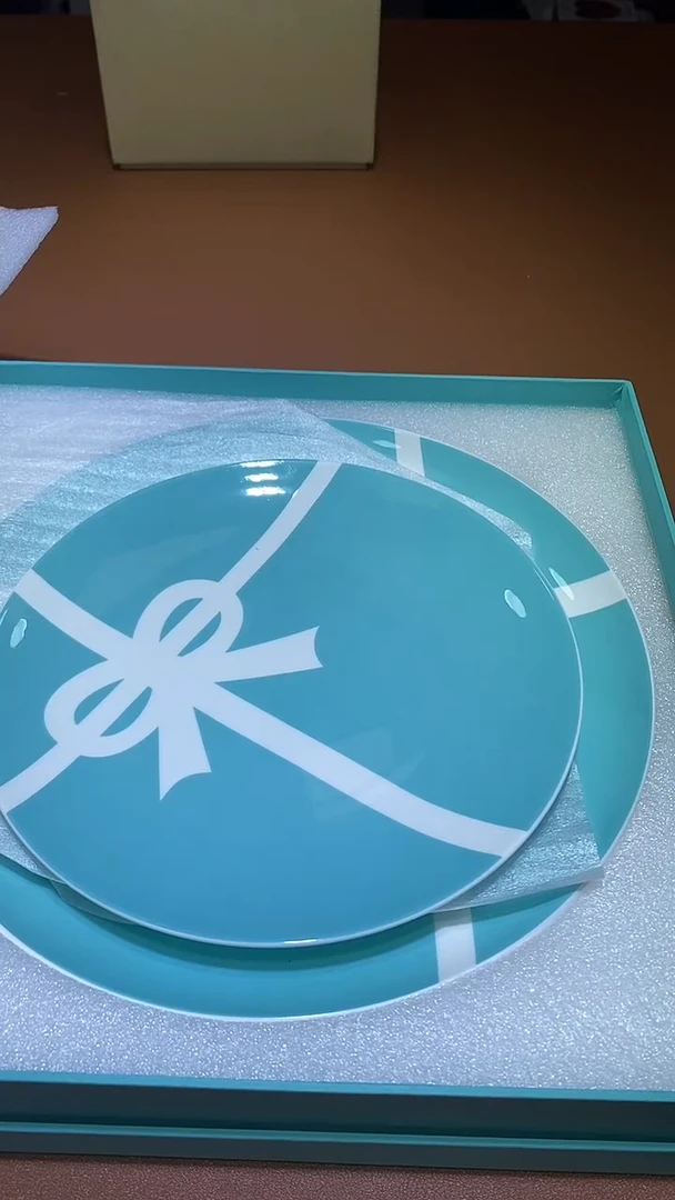 瓷片碗碟好物一件不留@@1