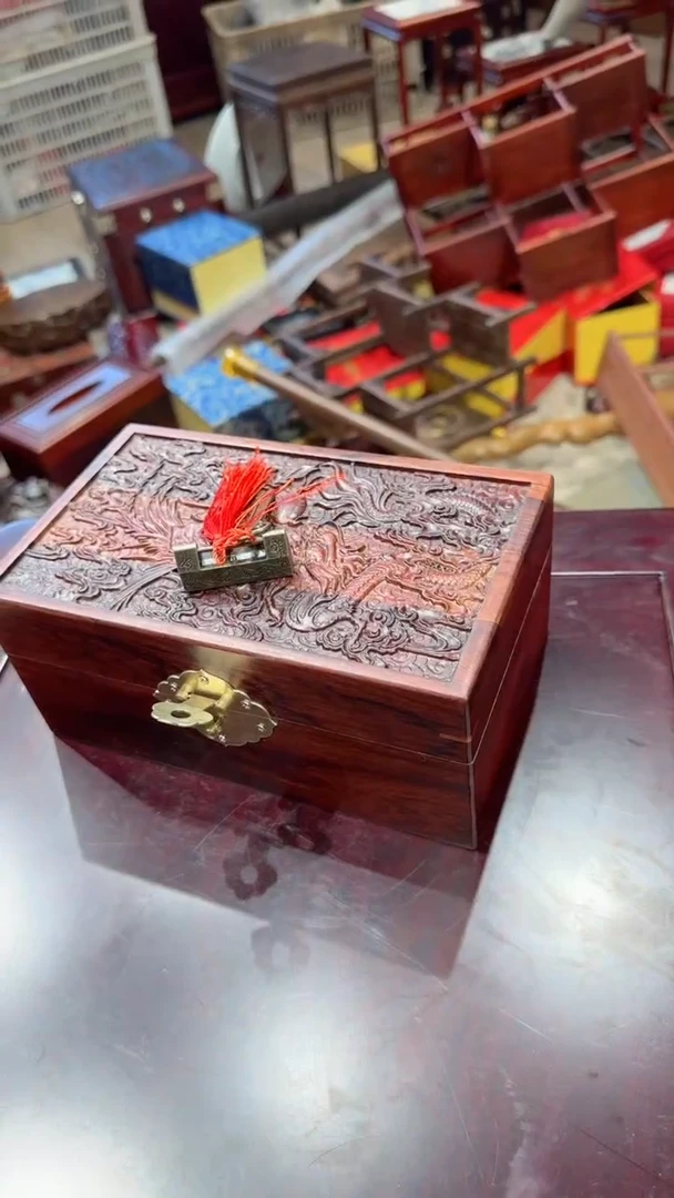 木 光头红木工艺品