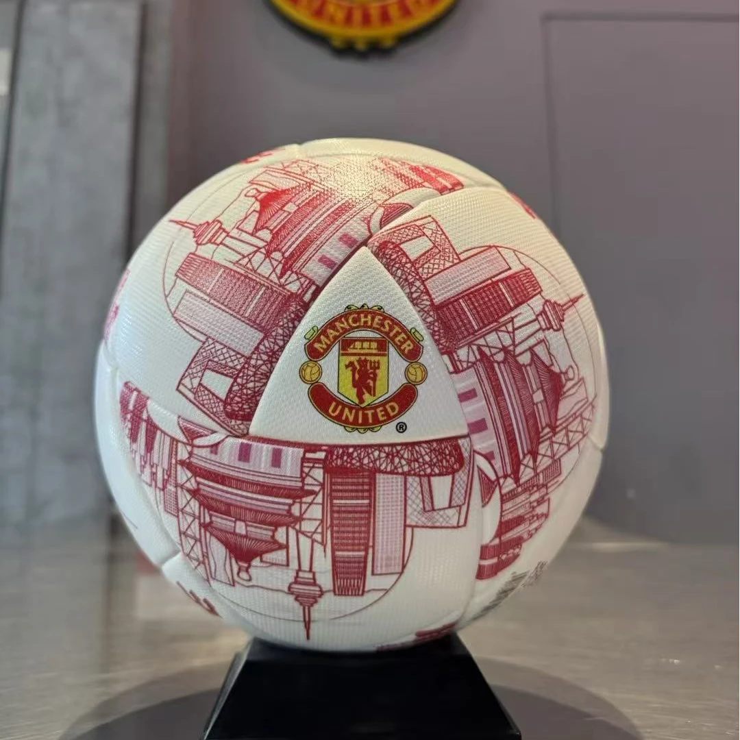 Manchester  曼联梦剧场 城市/黑红 5号足球