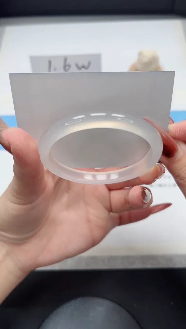 【闪购商品】玛瑙/玉髓手镯未镶嵌34/荔枝56.8