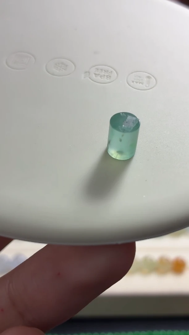 定制翡翠未镶嵌桶珠