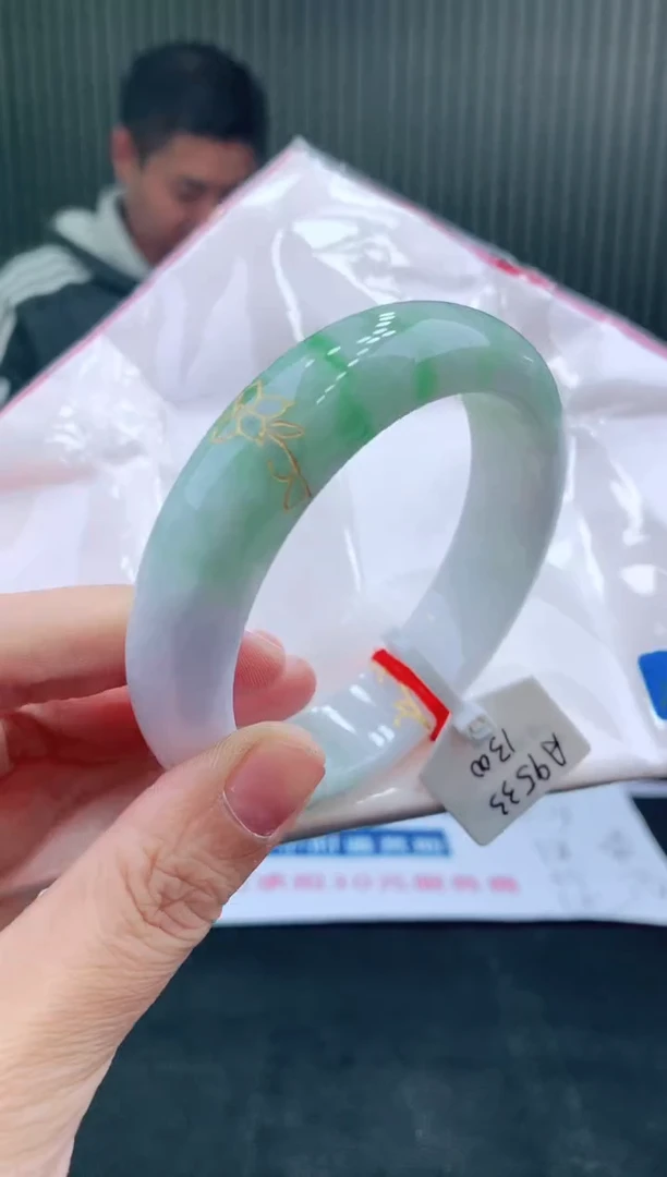 未镶嵌手镯翡翠60