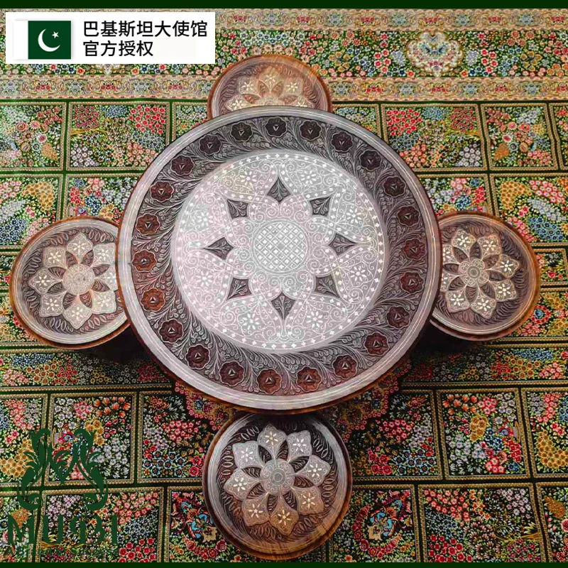 巴基斯坦木质雕刻可折叠圆桌圆凳套装高端大气家具