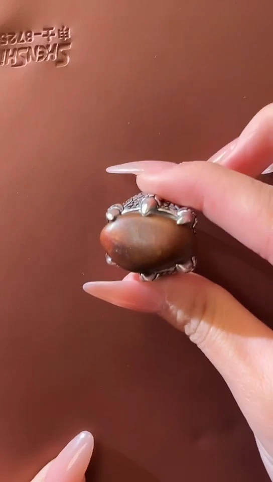 未镶嵌戒指和田玉高****了11111111