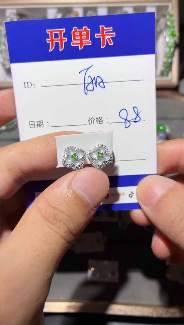 银S925镶嵌翡翠耳饰～*丽阿丽