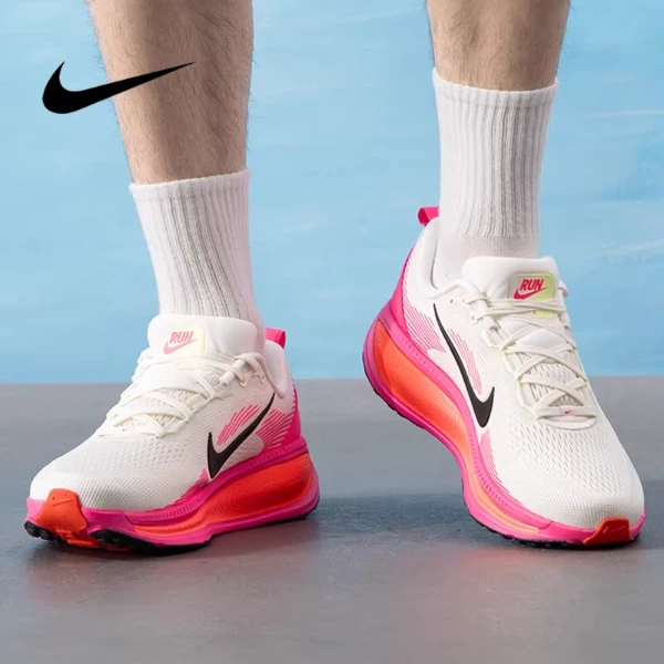 NIKE/耐克2025夏季男款VOMERO 18 CM缓震耐磨透气舒适训练跑步鞋