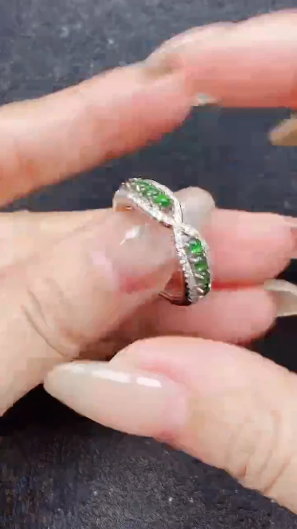 颈饰未镶嵌翡翠天然A货翡翠，保A保真