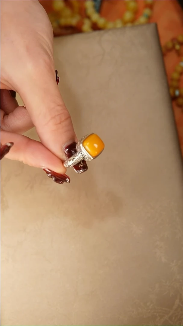 【闪购商品】琥珀戒指银S925镶嵌戒指