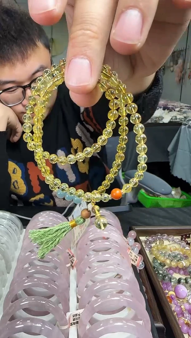 手串蓝珀未镶嵌K***?手串979