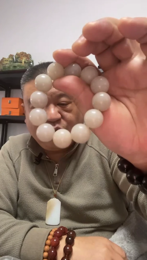 未镶嵌手串石英质玉佘太翠卡18mm手串