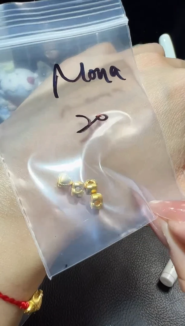 无足银M****?配件发一