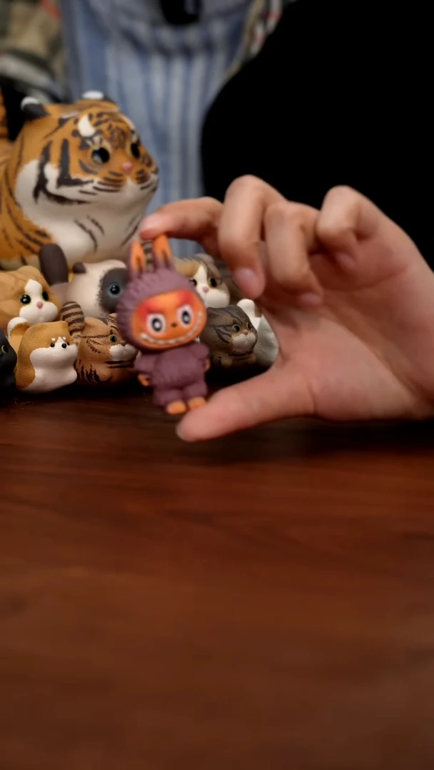 紫砂摆件拉布布布