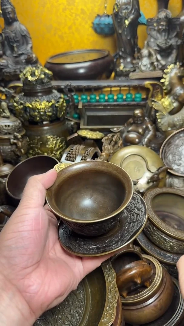 铜器摆件收收藏藏