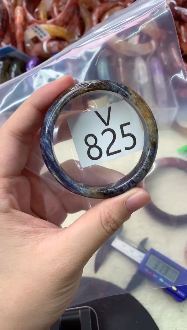 未镶嵌手镯水晶V825-51