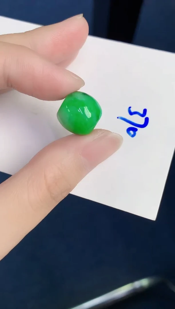 颈饰未镶嵌翡翠天然翡翠缅甸A货
