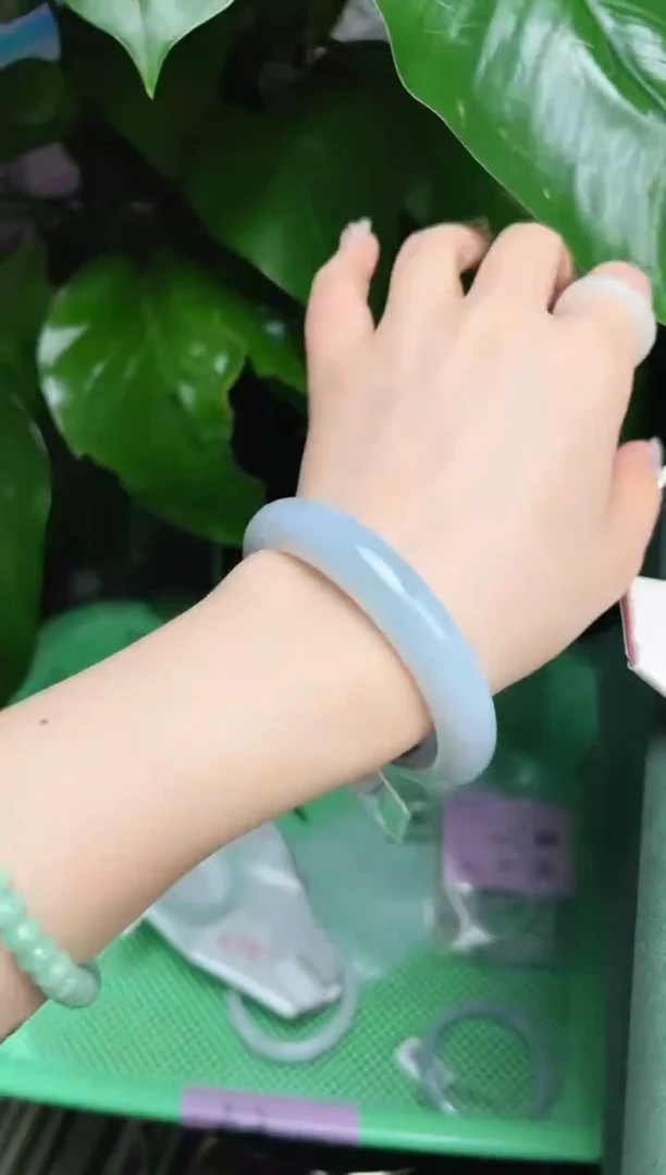 翡翠手镯未镶嵌LCG0508-8 圈口56-57