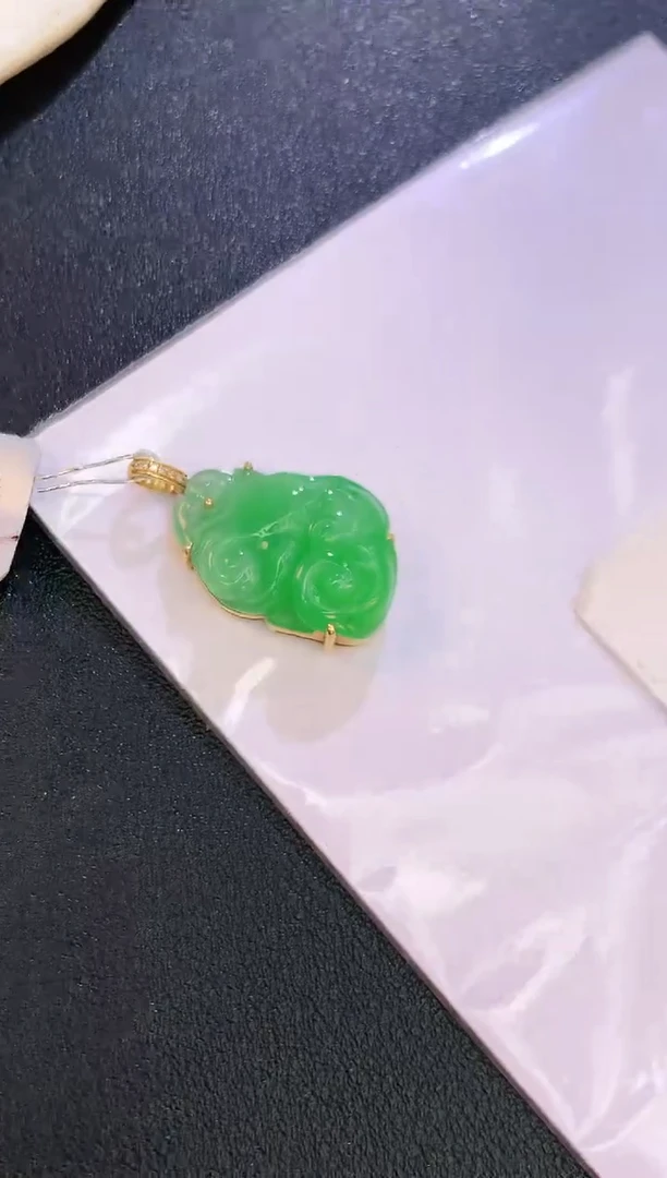 翡翠18K金镶嵌颈饰赠礼盒证书 麦麦