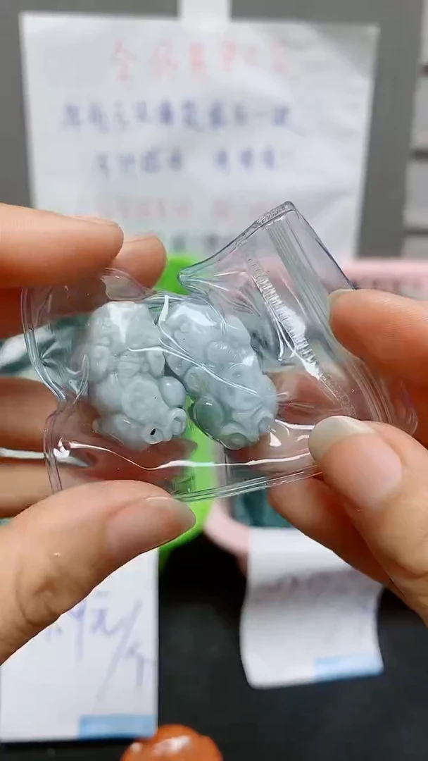 【闪购商品】翡翠颈饰未镶嵌天然翡翠A货