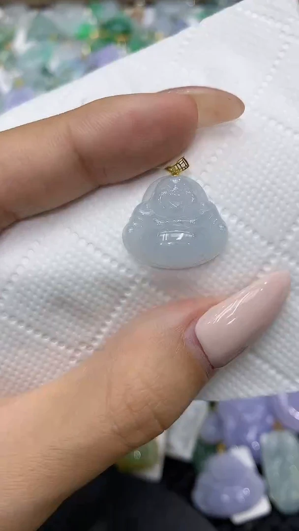 颈饰18K金镶嵌翡翠111111111111