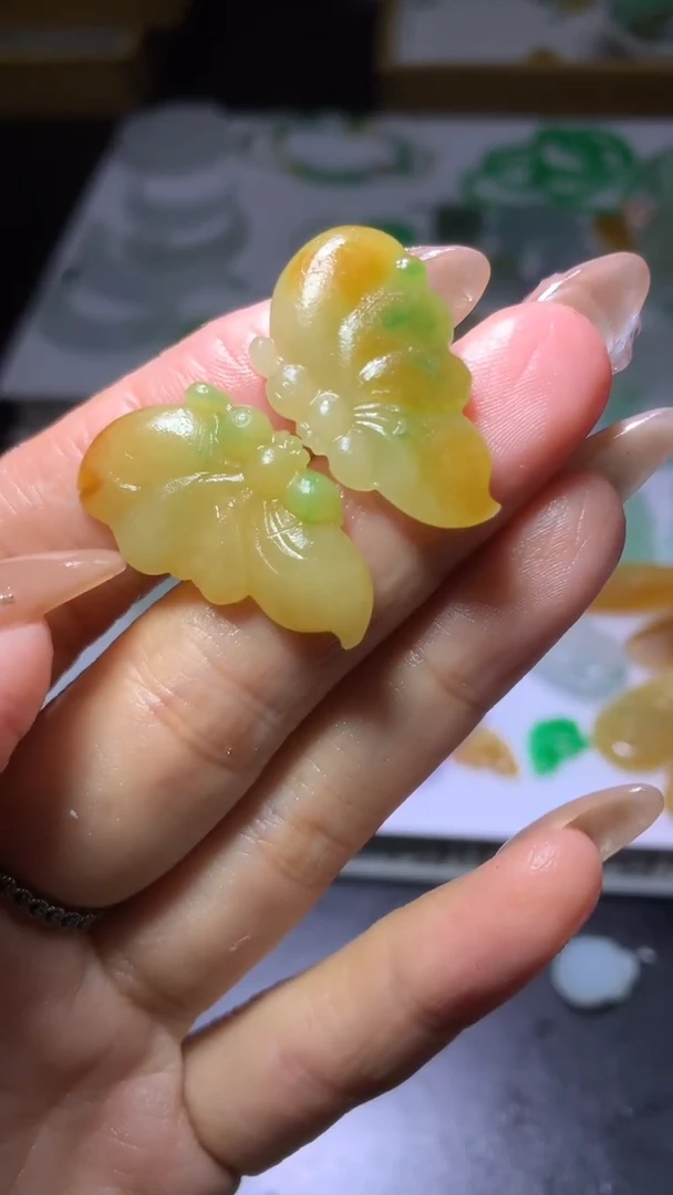 未镶嵌定制翡翠y****aMXX060354