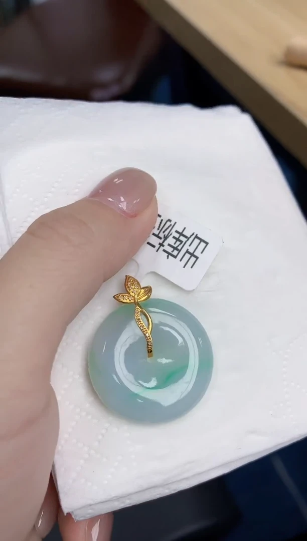 【闪购商品】翡翠颈饰18K金镶嵌天然缅甸翡翠A货