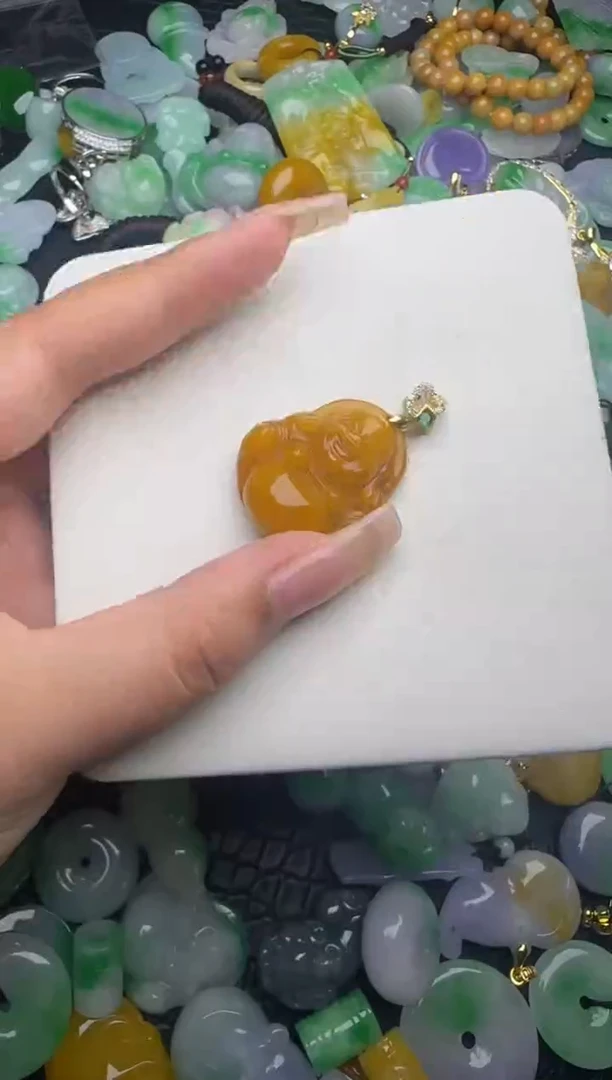 翡翠未镶嵌颈饰天然缅甸翡翠吊坠