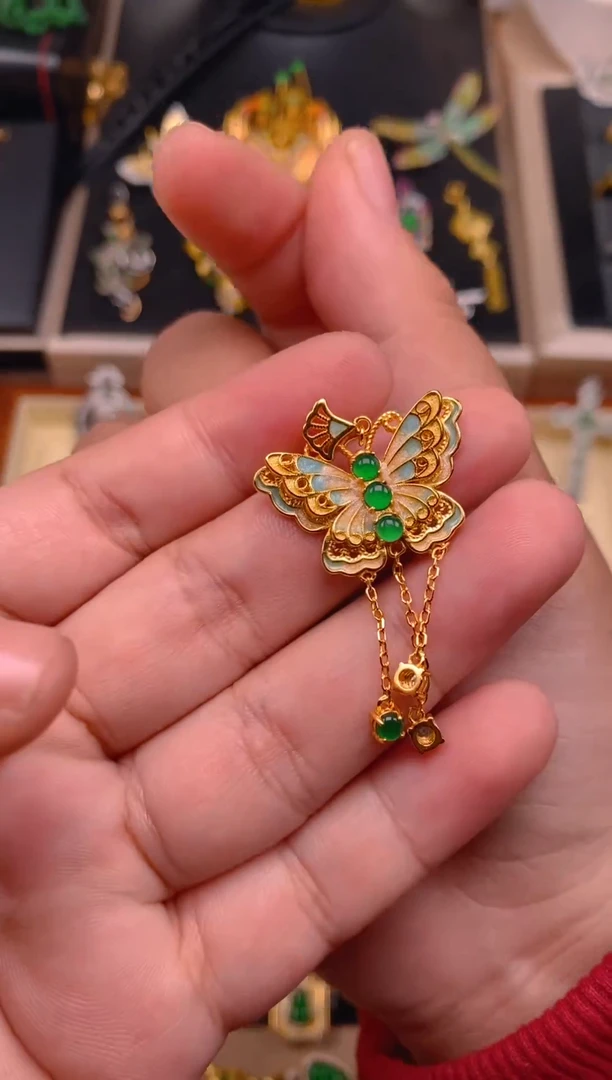 【闪购商品】翡翠吊坠(不含链)银S925镶嵌蝴蝶