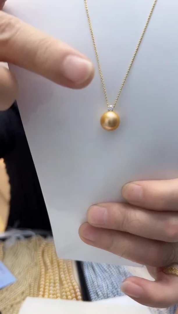 无链子925银【飛梵*18】11-12mm金色极强光几乎无暇戴妃款吊坠