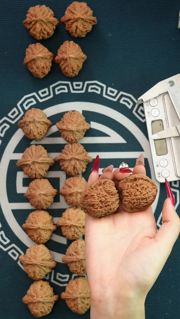 吊坠文玩核桃三角疆39全