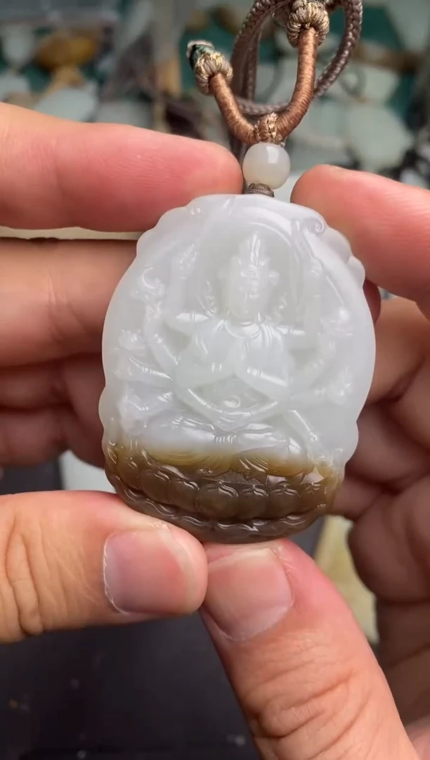 和田玉未镶嵌颈饰和田玉