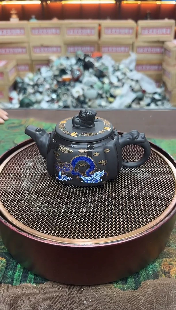 紫砂变色白虎一壶五杯+茶盘