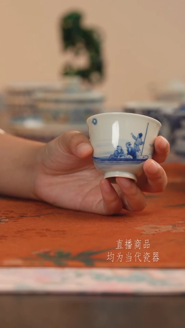 张哈哈陶瓷仿古人物铃铛杯