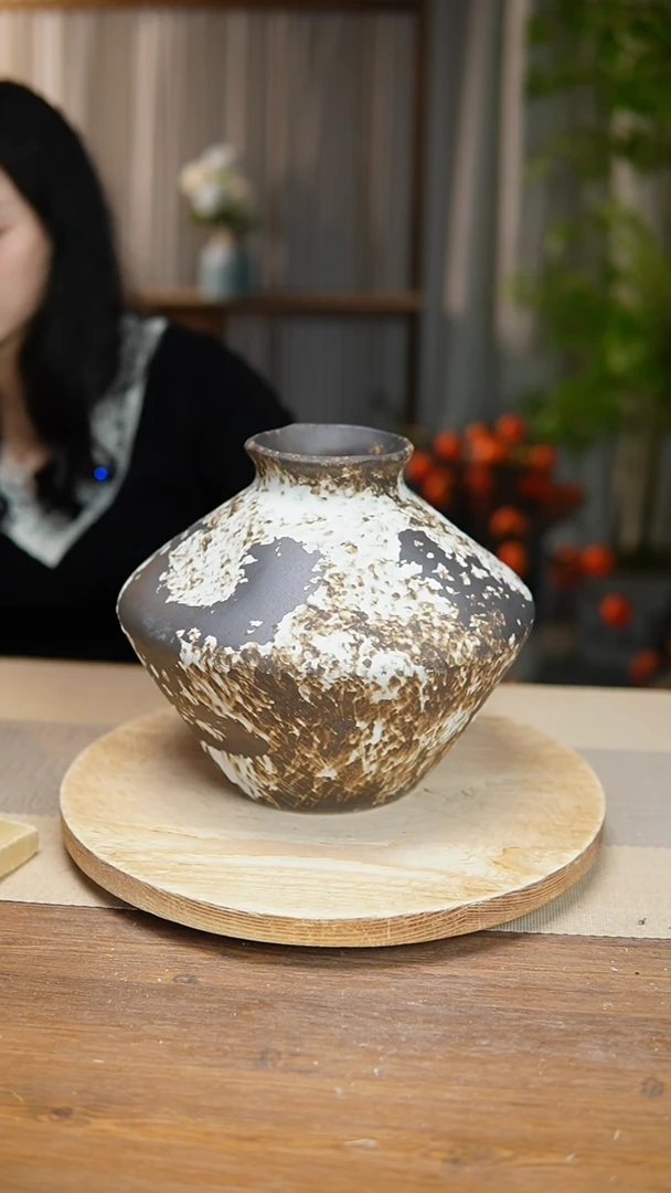 【闪购商品】陶瓷花器诧寂黑飞碟
