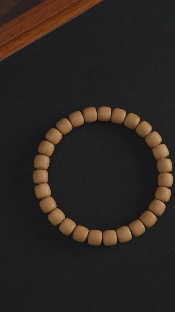 【闪购商品】猴头核桃手串9.5到9.9 道珠素串