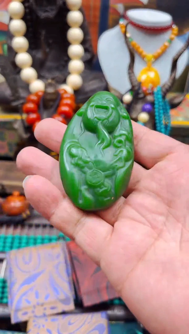 和田玉未镶嵌把件老赵专属精品文玩