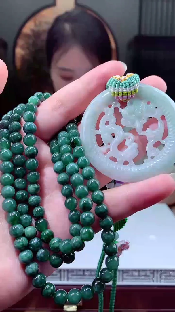 翡翠未镶嵌颈饰天然翡翠（拍一发一）