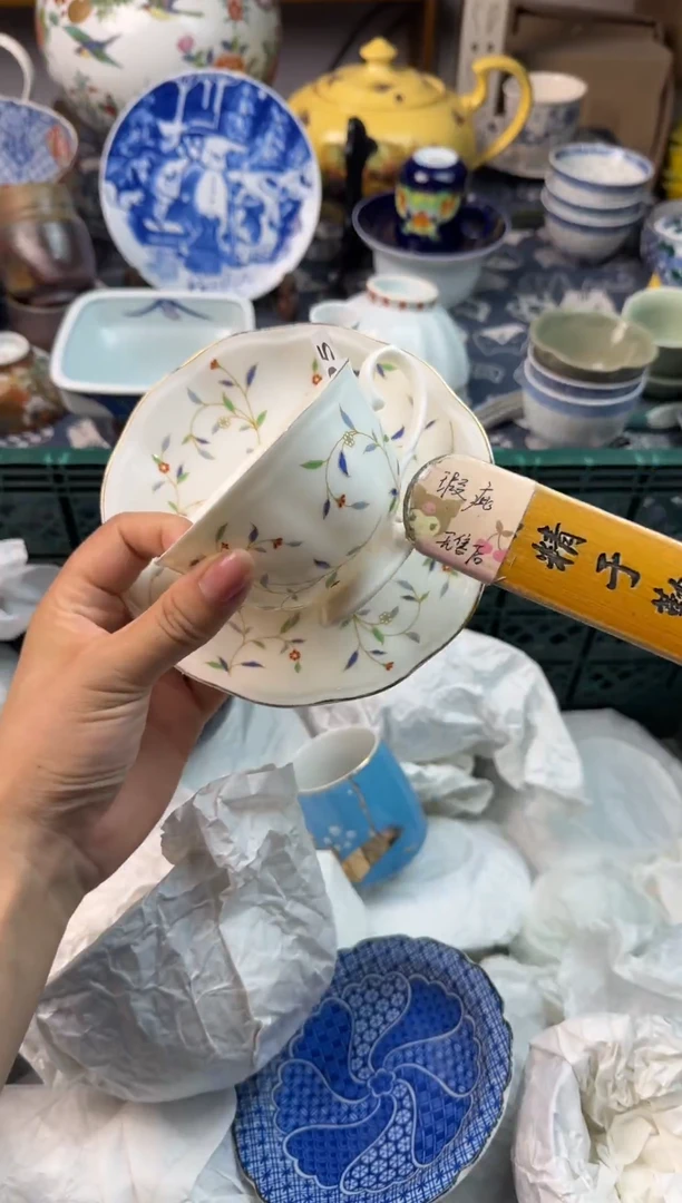 瓷片哎***七(*^_^*)(*^_^*