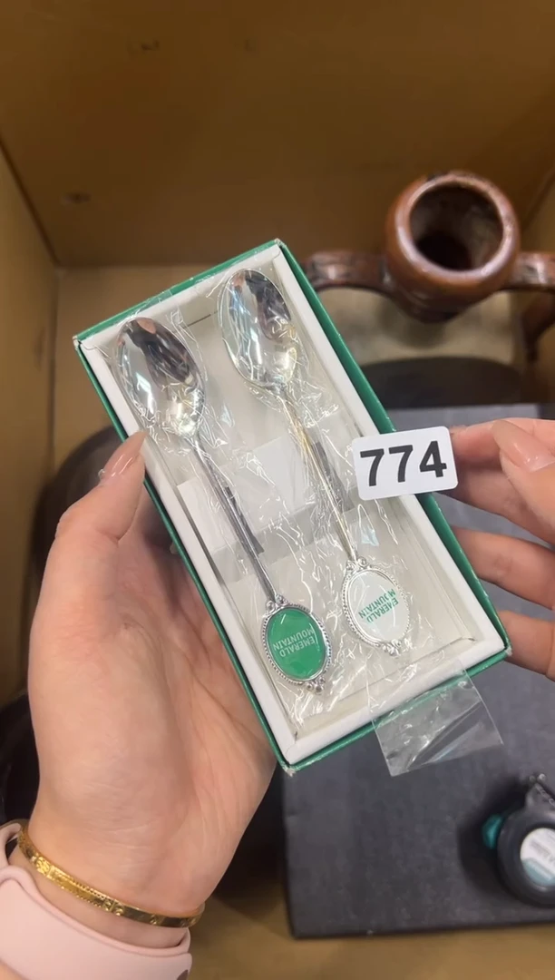 【闪购商品】瓷片774中古商品谨慎参拍