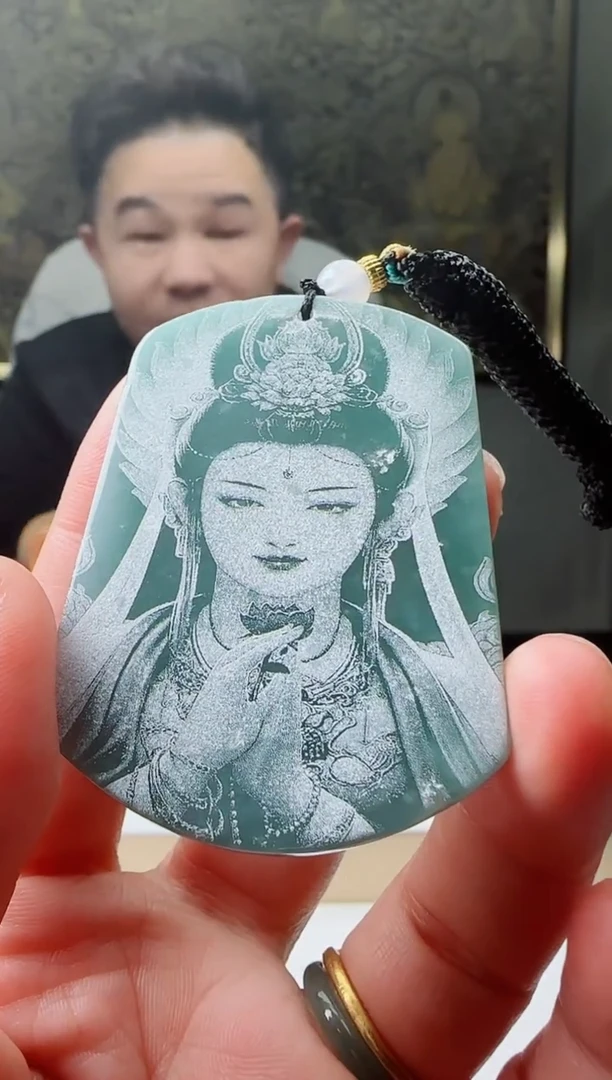 【闪购商品】翡翠颈饰未镶嵌多样性随机发其一