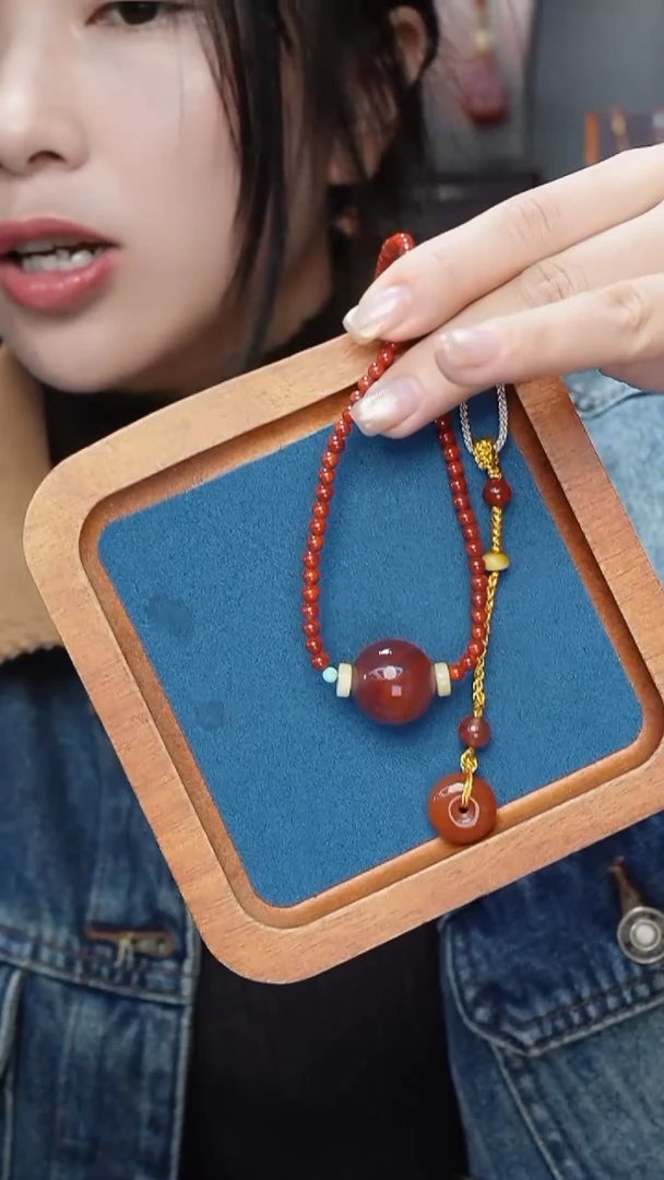 【闪购商品】南红玛瑙吊坠未镶嵌吊坠