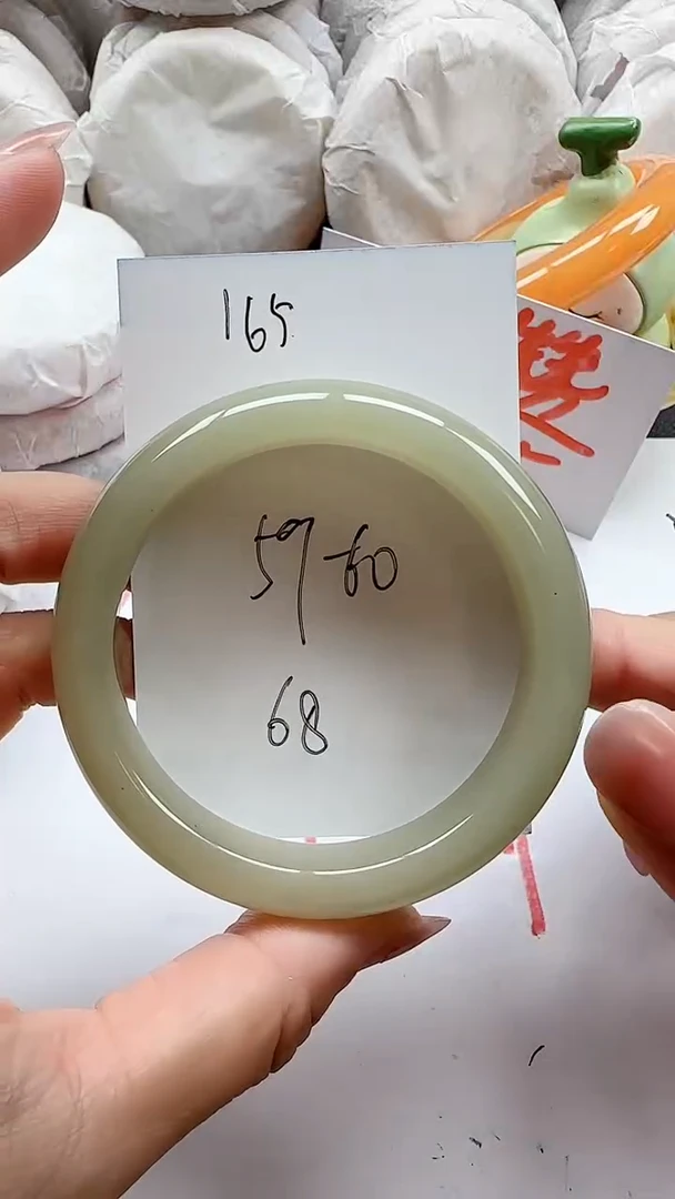 石英质玉手镯未镶嵌165+5960