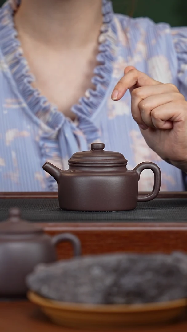 茶壶紫砂四号井底槽青德钟
