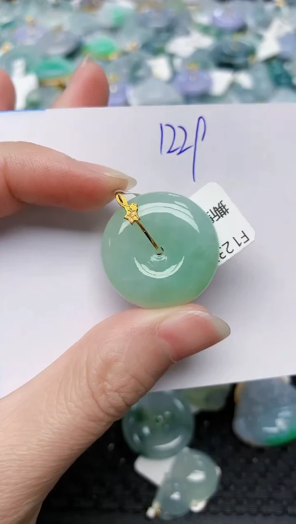 颈饰18K金镶嵌翡翠天然缅甸A货翡翠百元以上9元证书费自理