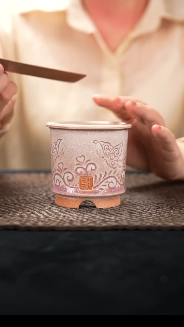 9-10-084花盆口径7瑕