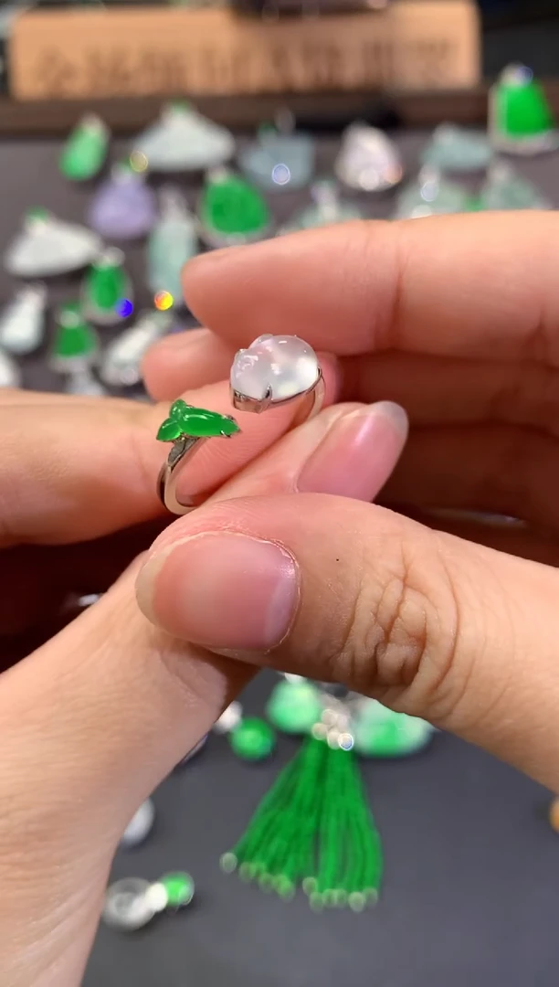 18K金镶嵌戒指翡翠C229|4500