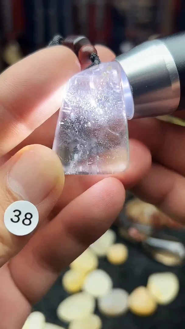 未镶嵌珠宝半成品水晶38