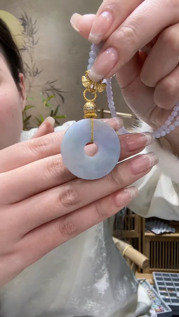 【闪购商品】翡翠颈饰未镶嵌吊坠